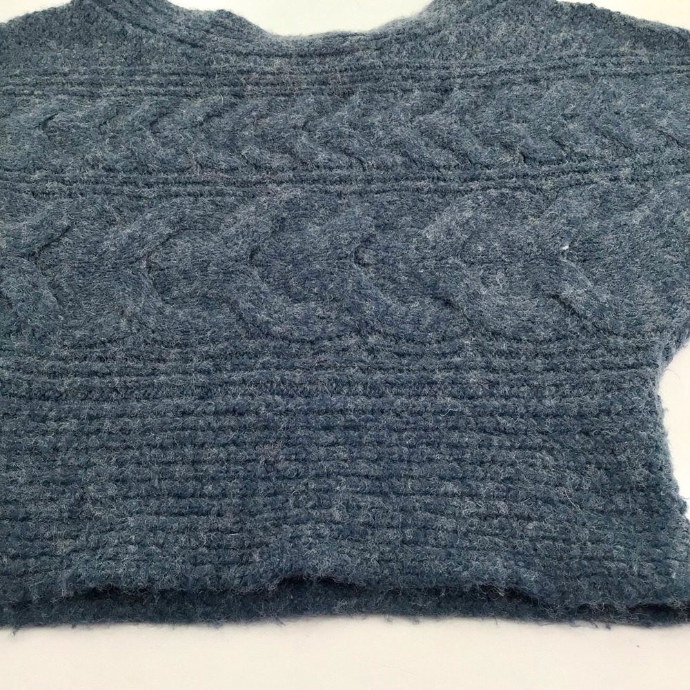 Free People Blue Short Sleeve Bat Wing Acrylic Wool Sweater Top Size Small - Picture 10 of 13